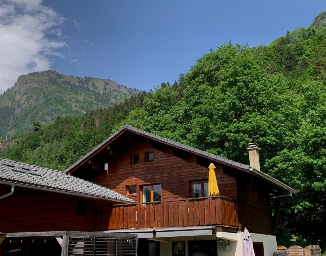 Appartement Avec Jacuzzi Dans Chalet Prive, Grande Terrasse, Parking Gratuit Les Houches Luaran gambar